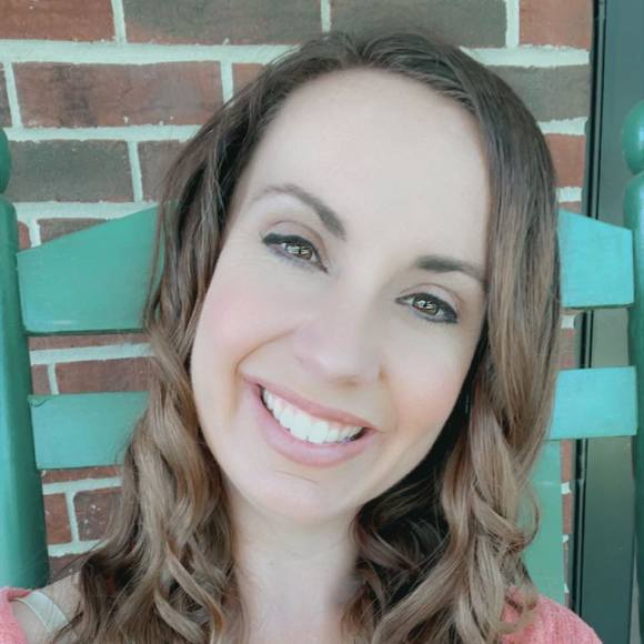 Meet the Posher Other - Meet your Posher, Jennifer